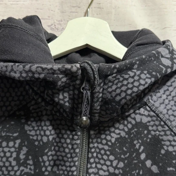 Lululemon athletica limited edition hoodie - Picture 5 of 9